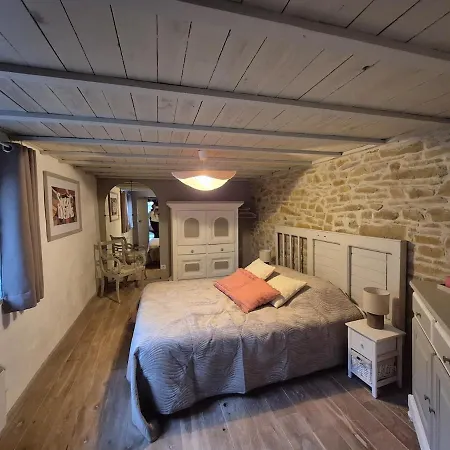 Le Pas De La Fagne Holiday home